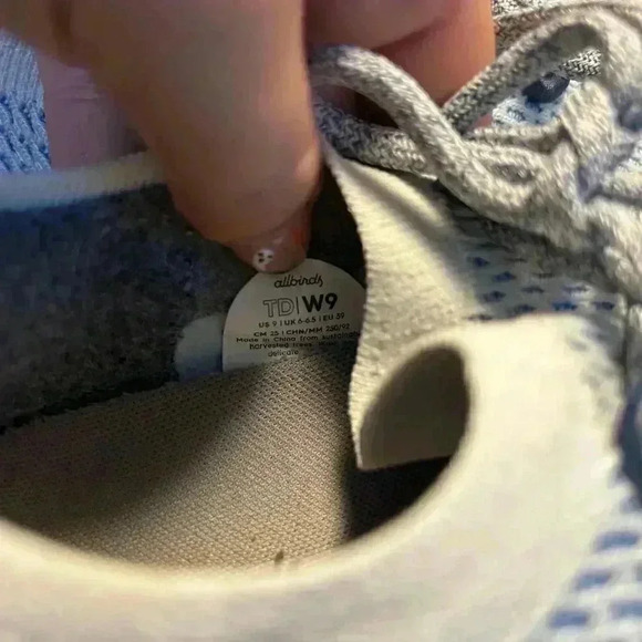 Allbirds Women's TD Tree Dasher Running Shoe Size 9  Sneaker White Blue Knit - Picture 9 of 9